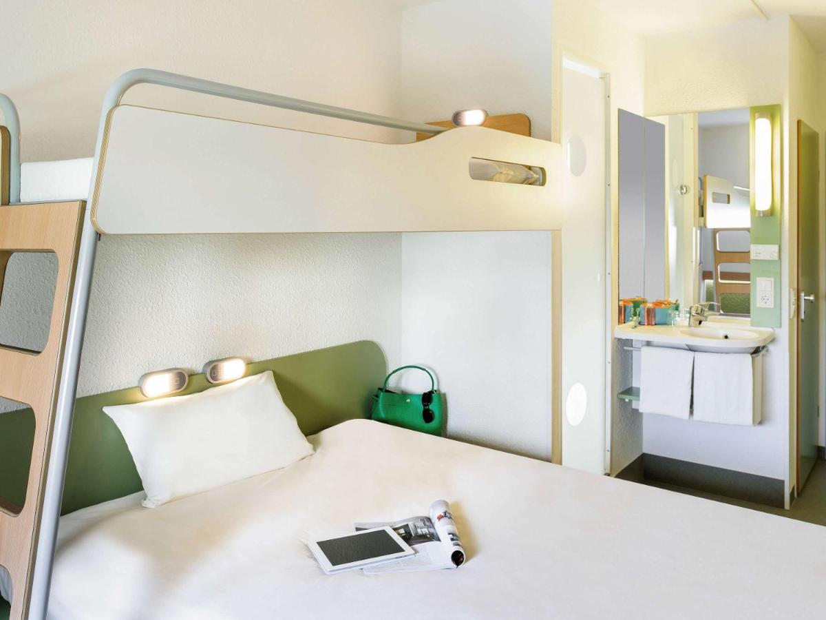 Ibis Budget Velizy Exterior photo