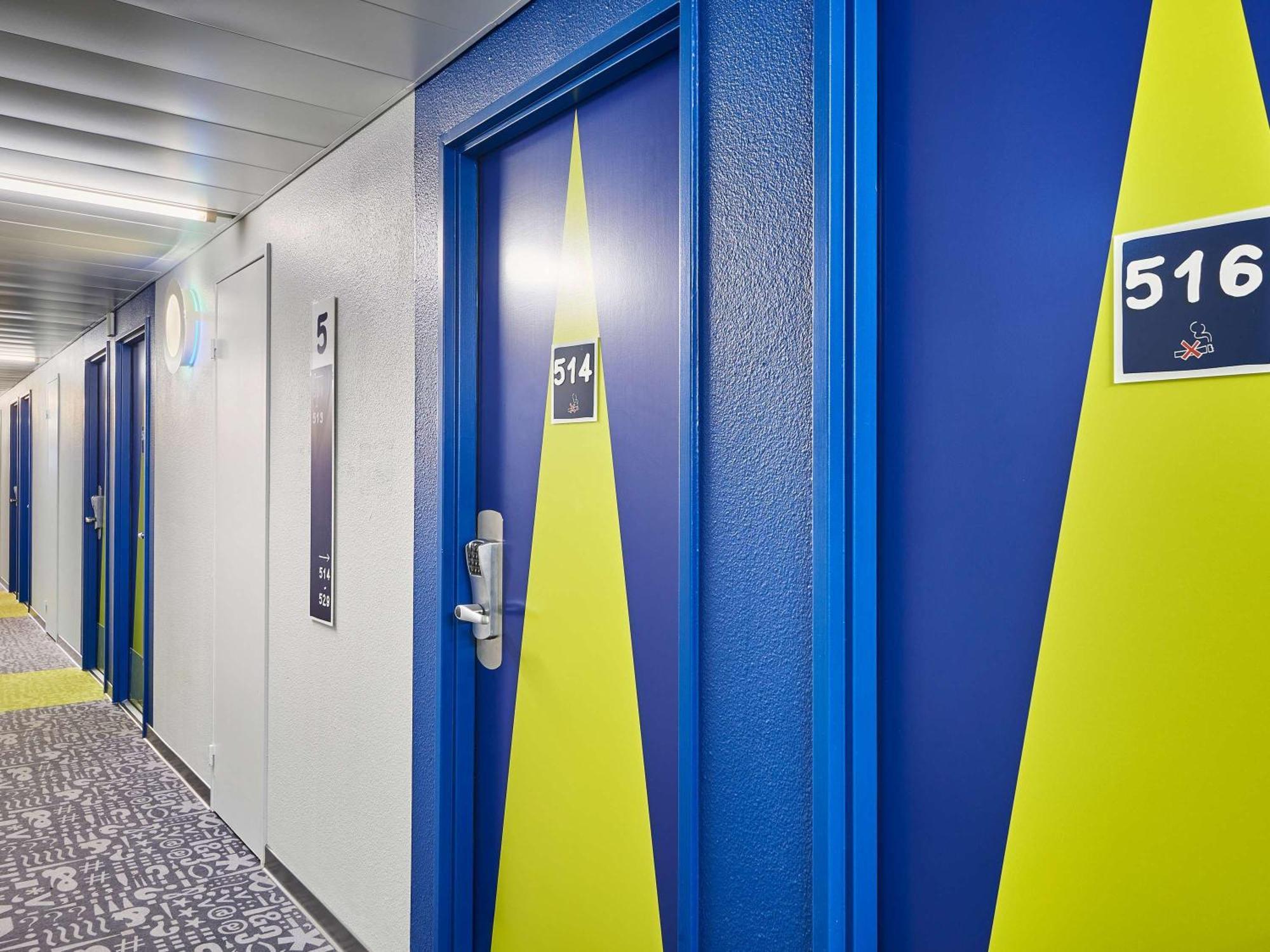 Ibis Budget Velizy Exterior photo