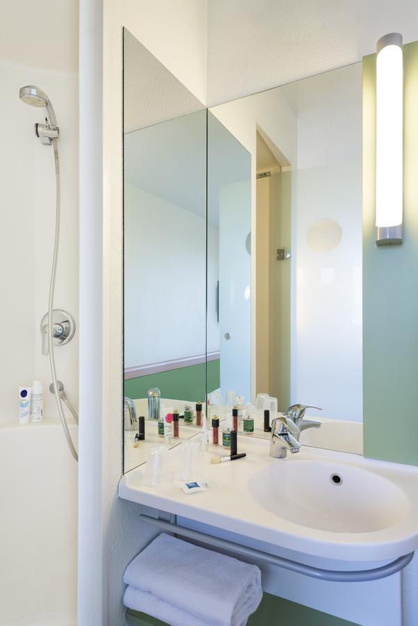 Ibis Budget Velizy Exterior photo