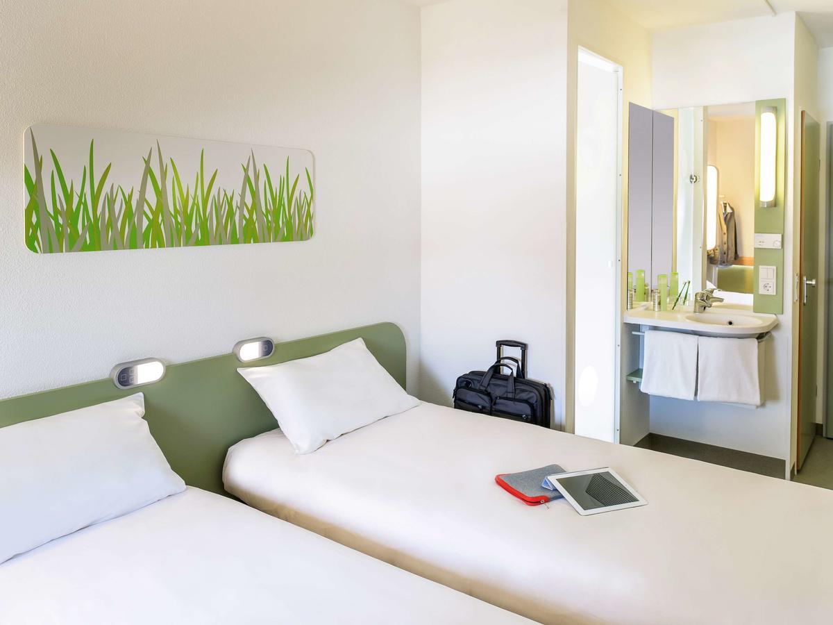 Ibis Budget Velizy Exterior photo
